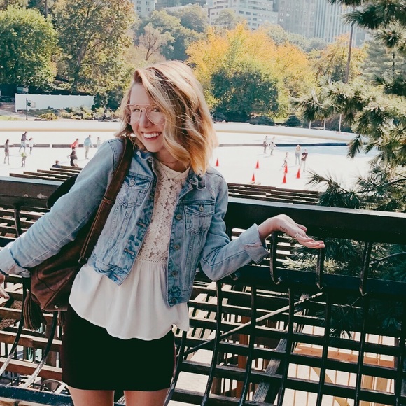 Meet your Posher, Kristyn - Picture 1 of 1